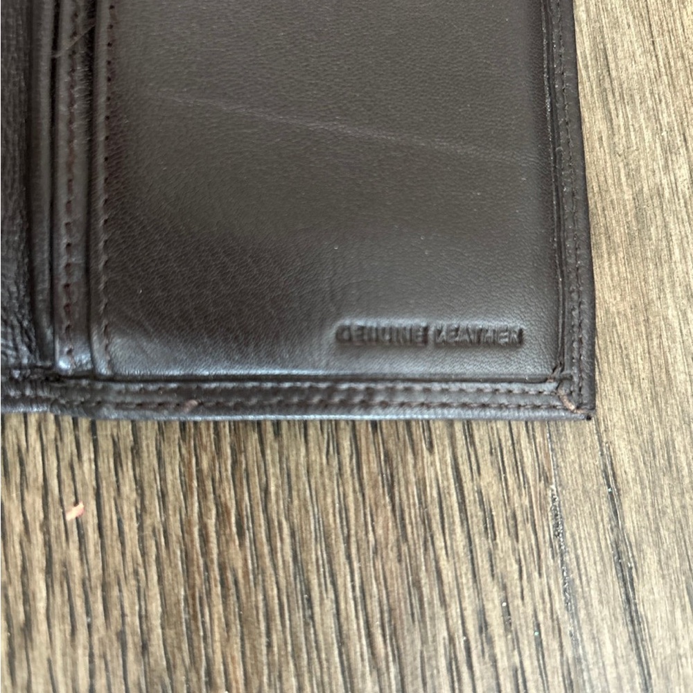 Wallet - Picture 5 of 5